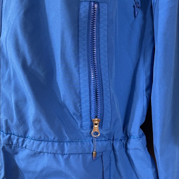 lululemon athletica Women's Blue Bandit Jacket - Picture 10 of 12